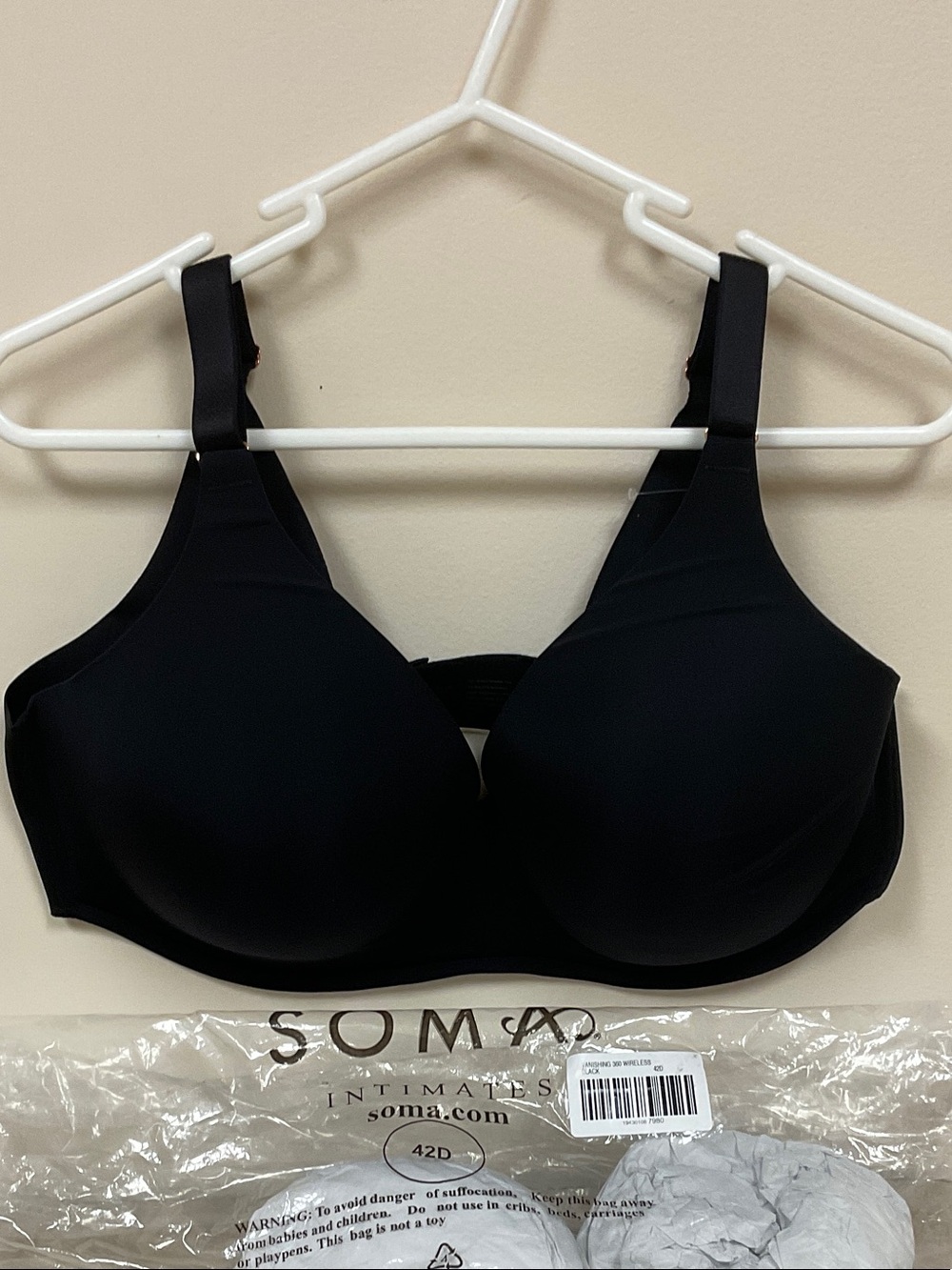 Soma Black Smooth Molded Full Coverage Bra NWT 42D